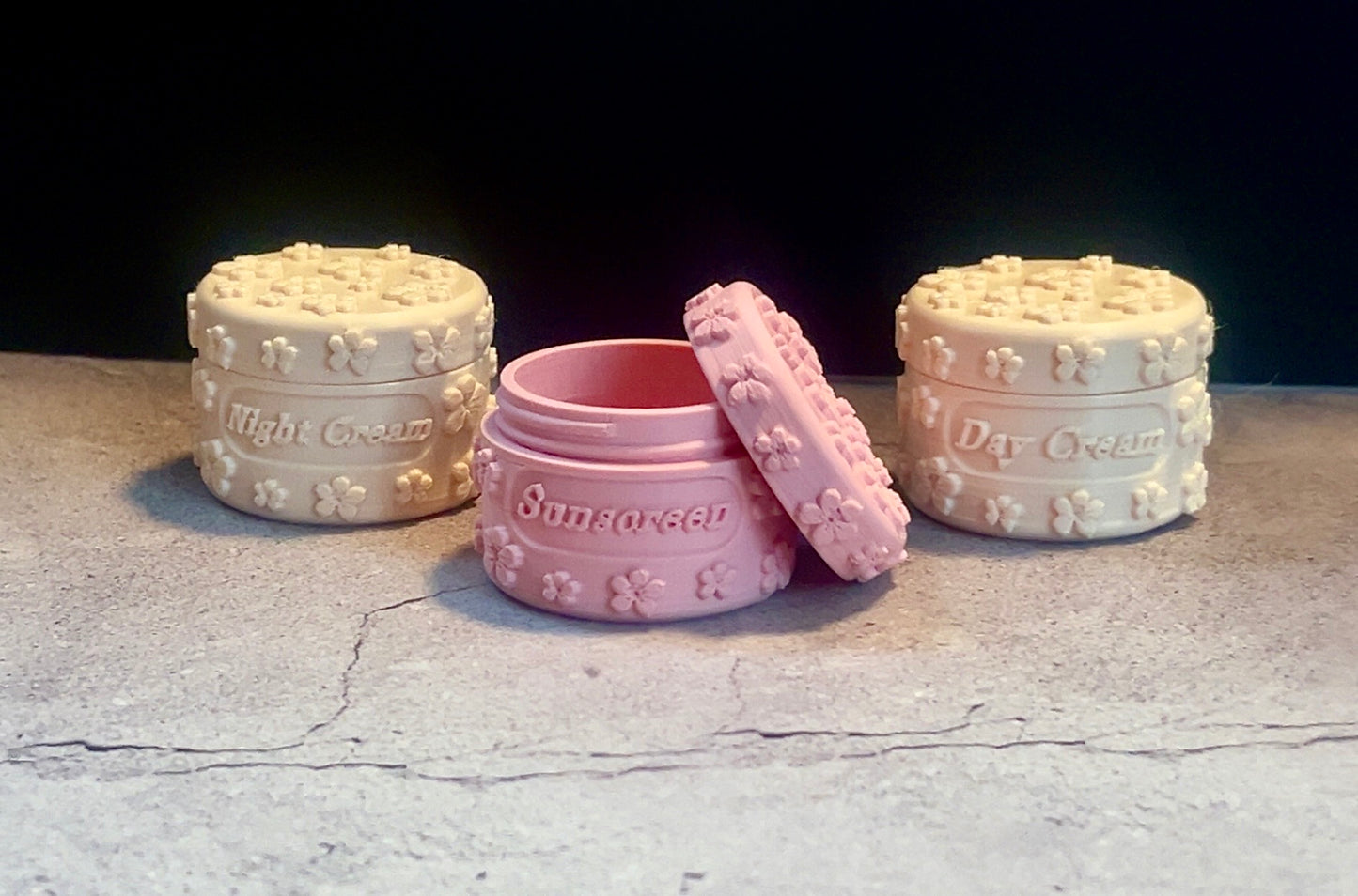 Floral Travel Capsule 20ml | TSA Approved Travel Cream Container | 3D Printed Cosmetic Jar