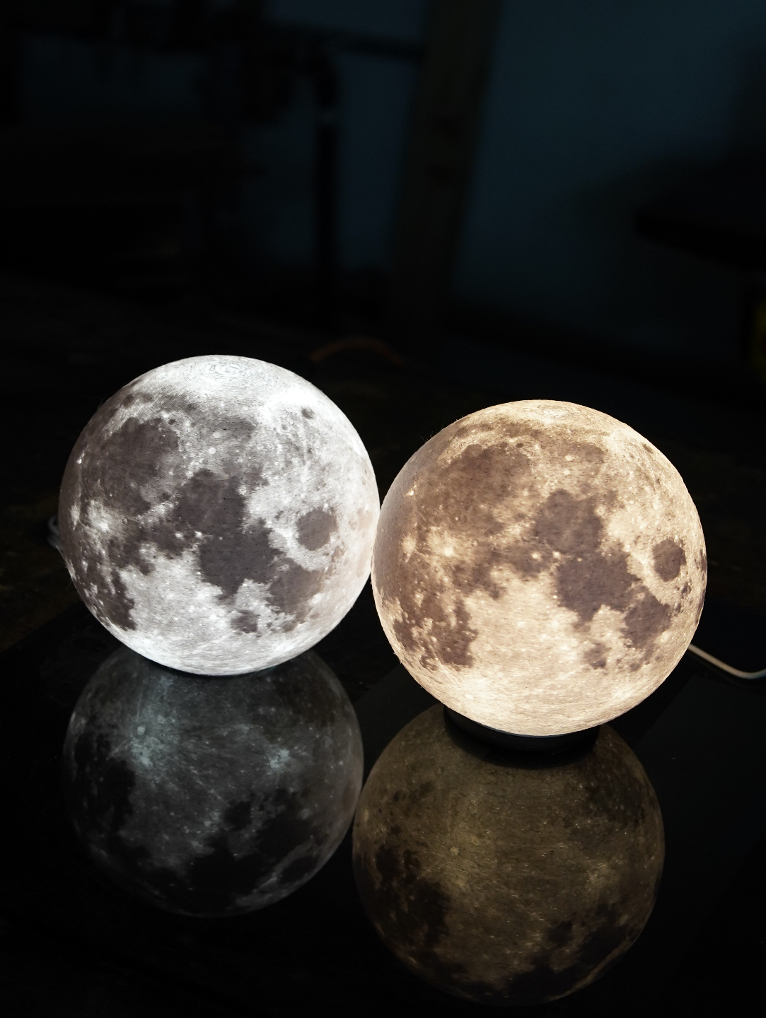 3D Moon Lamp LED – Realistic Moon Night Light | Warm & Cool White | USB Powered | Home & Bedroom Decor