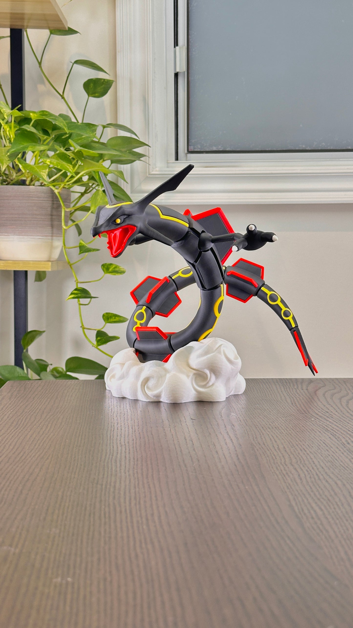 Rayquaza Shiny Statue 23 cm – Pokémon Figure | 3D Printed Collectible | Gaming Room Decor | Display Figure