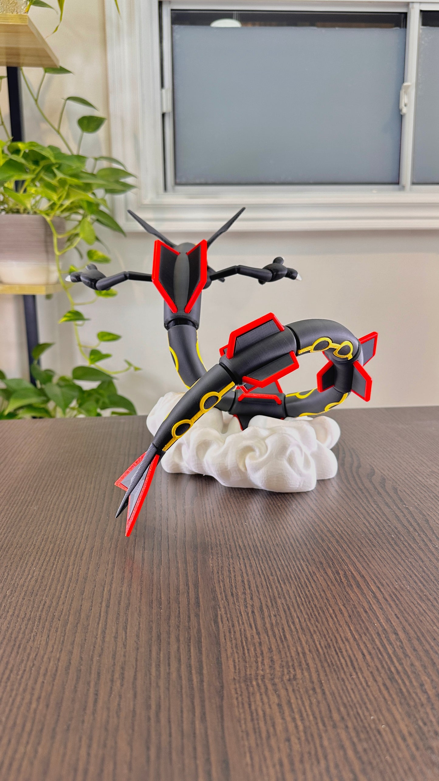 Rayquaza Shiny Statue 23 cm – Pokémon Figure | 3D Printed Collectible | Gaming Room Decor | Display Figure